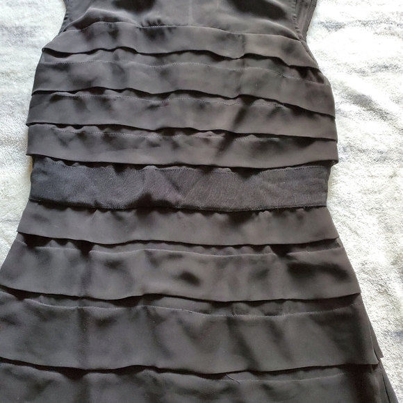 Dressy Adrianna Papell black dress - Picture 4 of 16